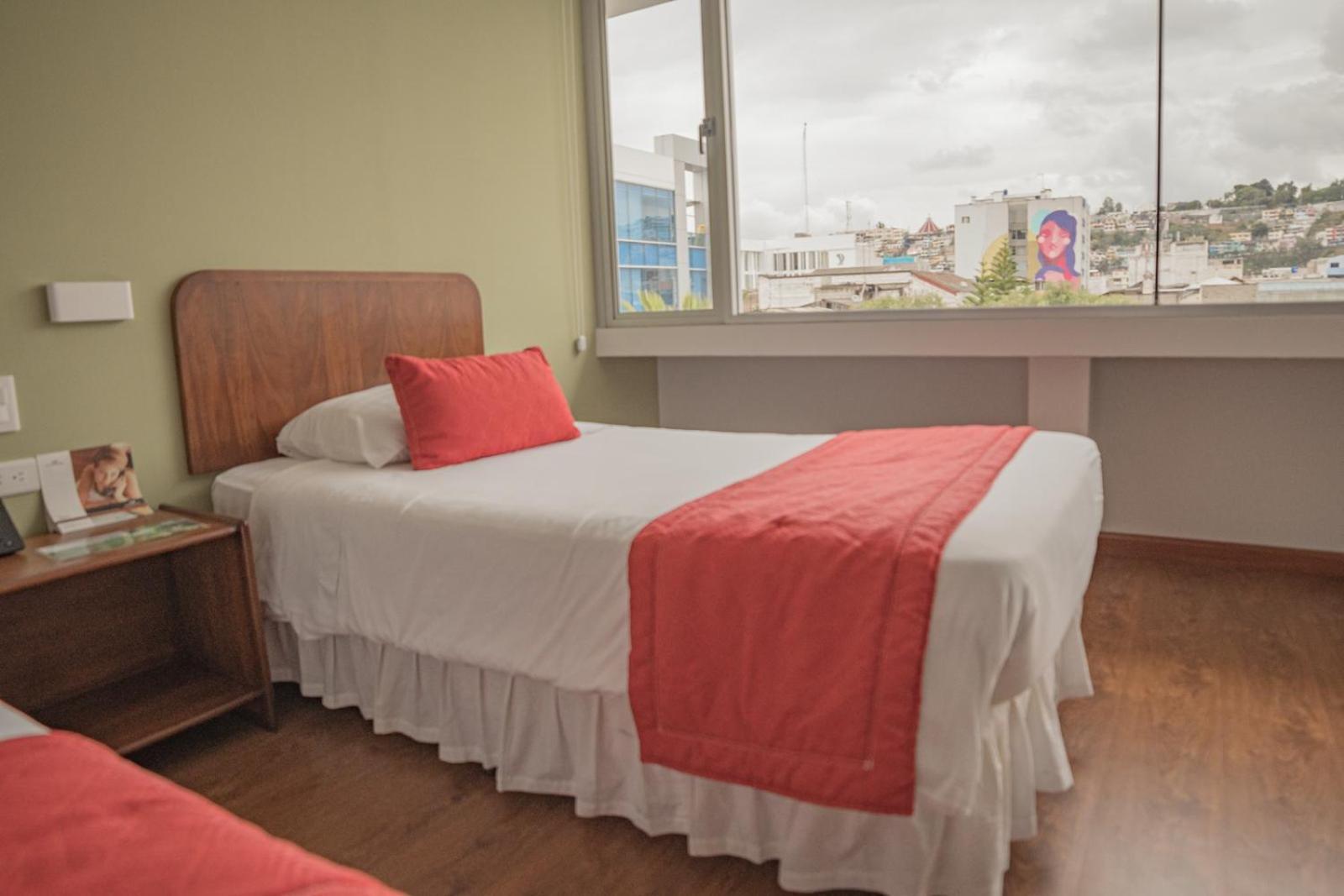 Hotel Ambato Exterior foto